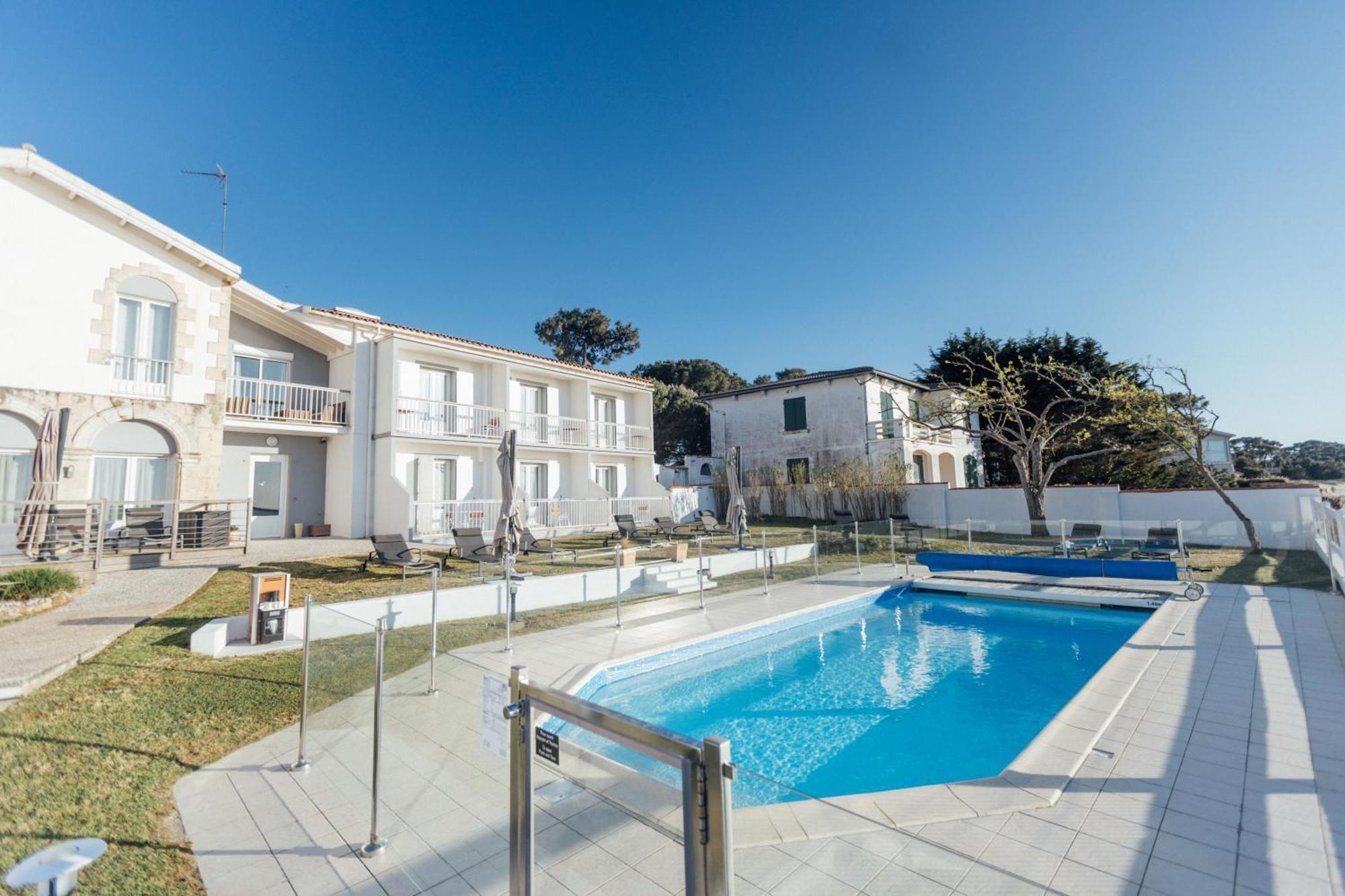 רונס-לה-באן Beach Hotel - Le Grand Chalet מראה חיצוני תמונה